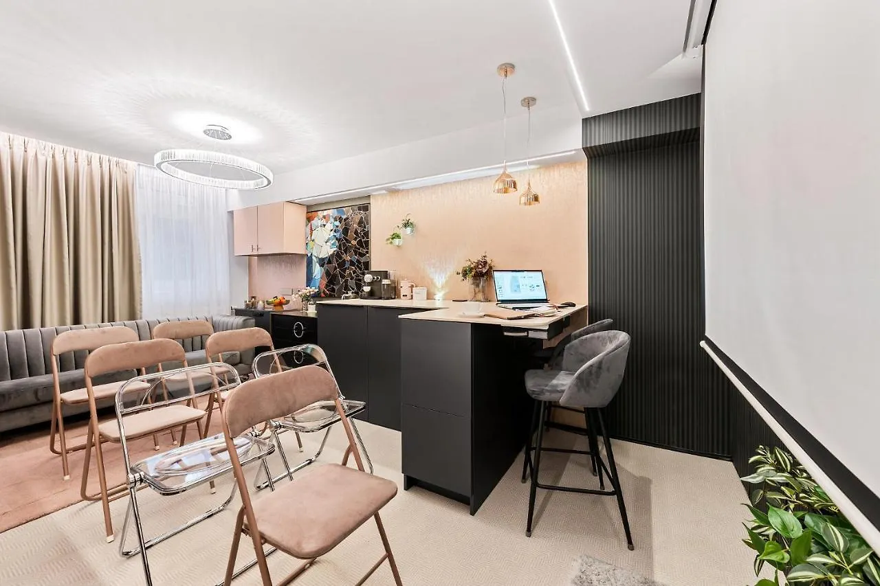 Studio 102 Brno Apartment